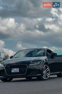Купе Audi TT 2016 в 
