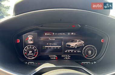 Купе Audi TT 2016 в 