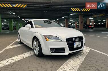 Купе Audi TT 2011 в 