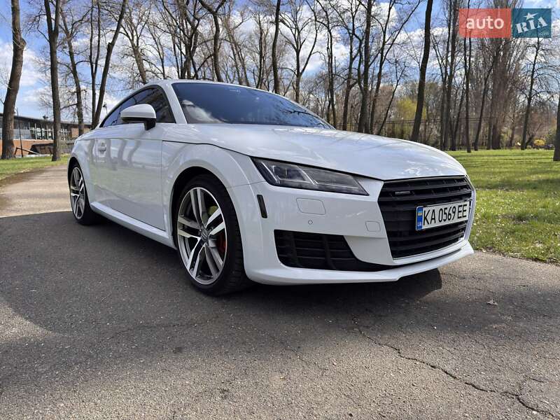 Купе Audi TT 2015 в Киеве