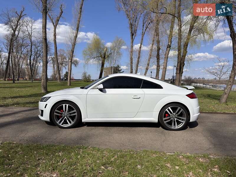 Купе Audi TT 2015 в Киеве