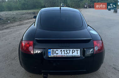 Купе Audi TT 2000 в 