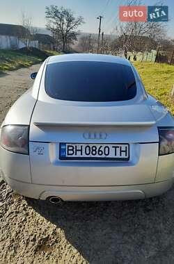 Купе Audi TT 1999 в 