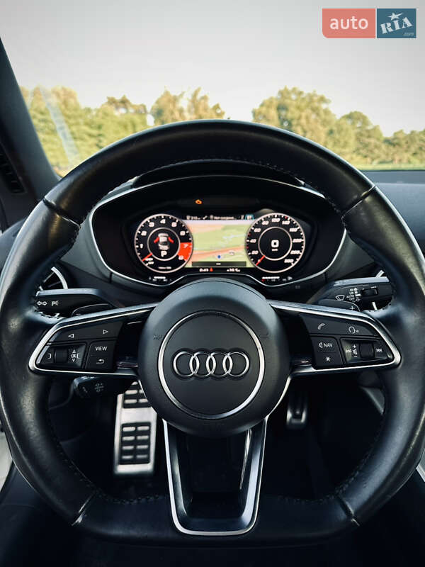 Купе Audi TT 2016 в Лубнах