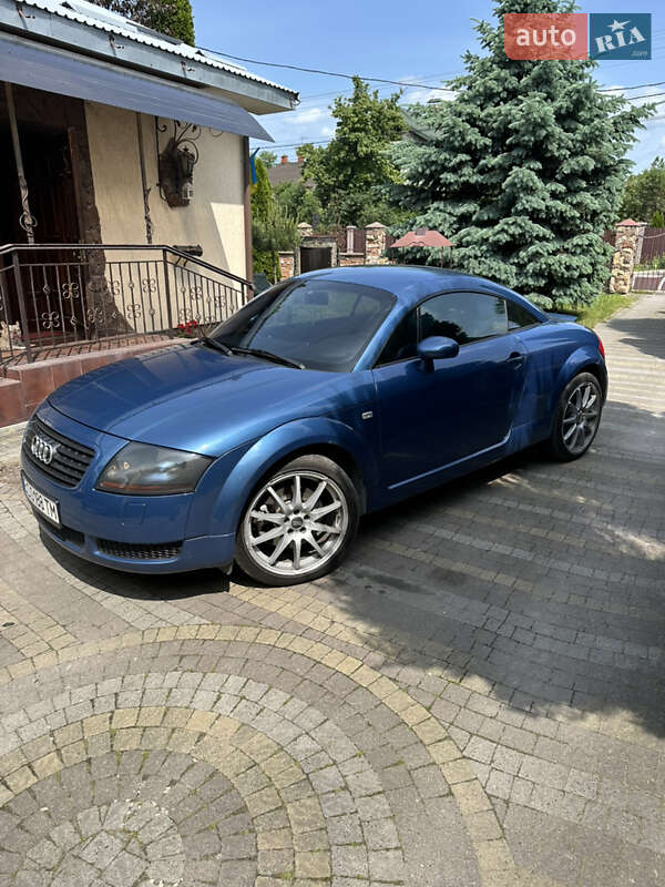 Купе Audi TT 1998 в 