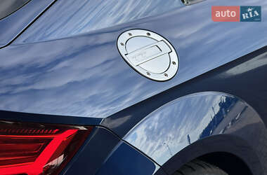 Купе Audi TT 2015 в 