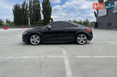 Купе Audi TT 2014 в 