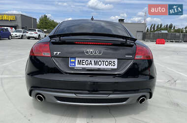 Купе Audi TT 2014 в 