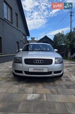 Купе Audi TT 2000 в Киеве