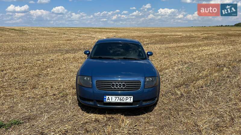 Купе Audi TT 2000 в Петропавловке
