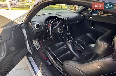 Купе Audi TT 2000 в 