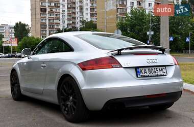 Купе Audi TT 2009 в 