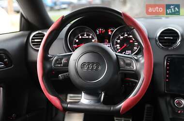 Купе Audi TT 2011 в 