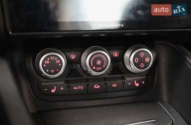 Купе Audi TT 2011 в 