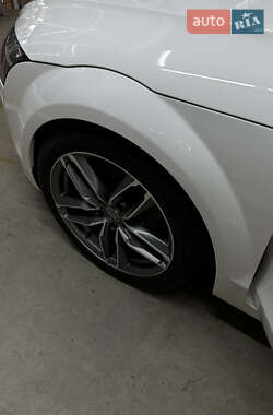 Купе Audi TT 2007 в 
