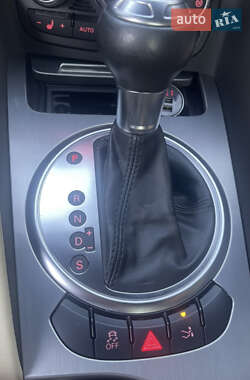 Купе Audi TT 2011 в 
