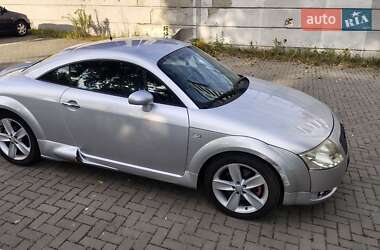 Купе Audi TT 2000 в 