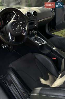 Купе Audi TT 2013 в 
