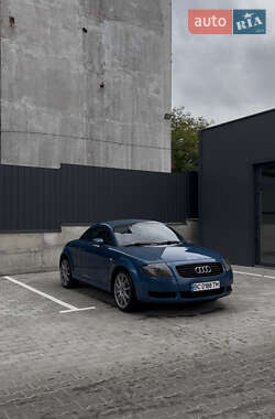 Купе Audi TT 1998 в 