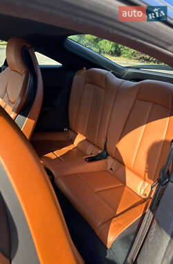 Купе Audi TT 2015 в 