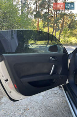 Купе Audi TT 2008 в 