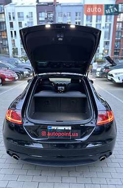 Купе Audi TT 2011 в 