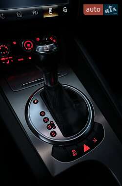 Купе Audi TT 2011 в 