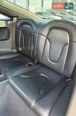 Купе Audi TT 2011 в 