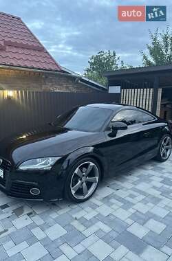 Купе Audi TT 2009 в 