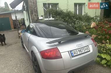 Купе Audi TT 1998 в 