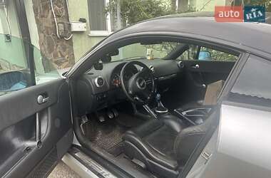 Купе Audi TT 1998 в 
