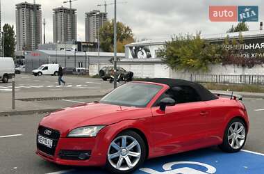 Родстер Audi TT 2008 в  фото 3 Родстер Audi TT 2008 в
