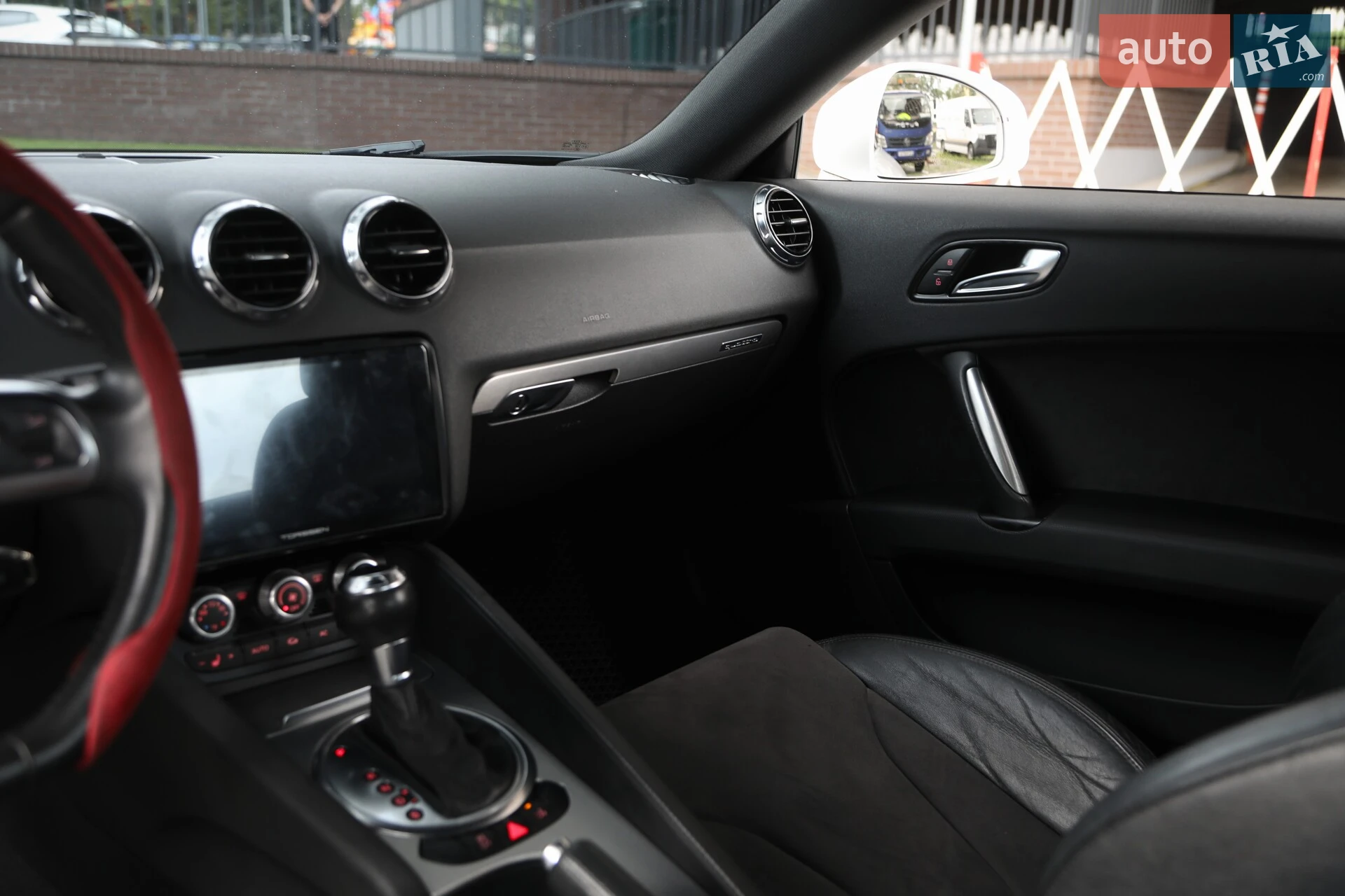 2011 Audi TT - мініатюра 12
