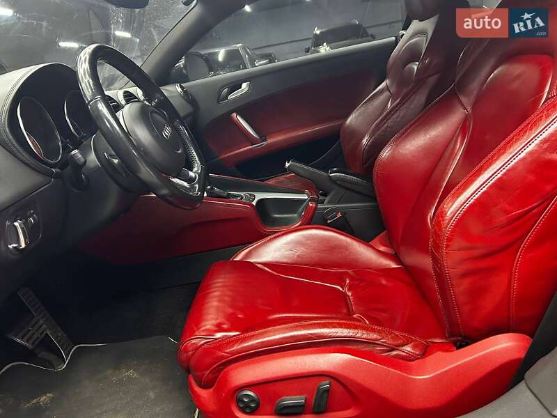 Купе Audi TT 2007 в Чернівцях