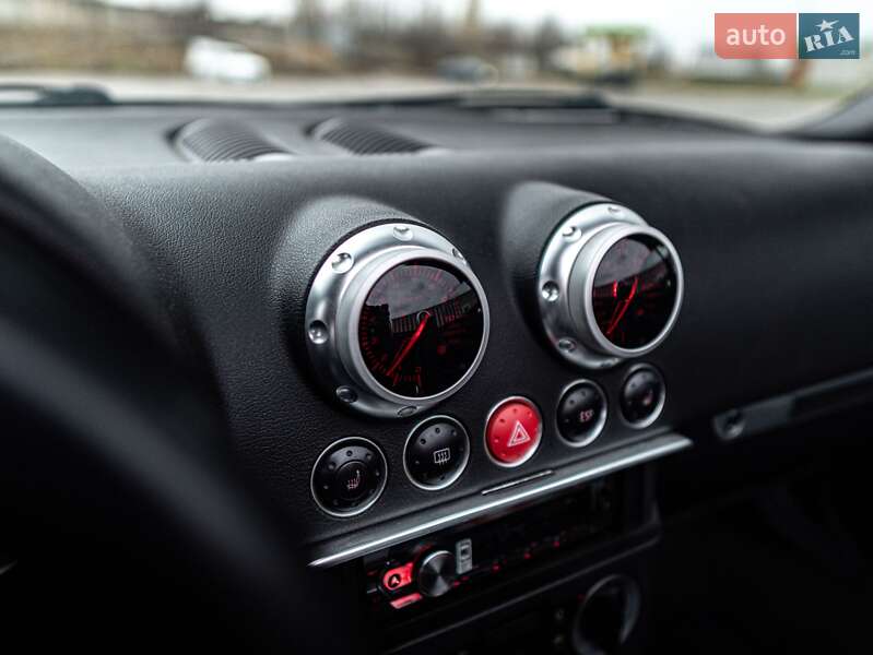 Родстер Audi TT 2000 в Харькове