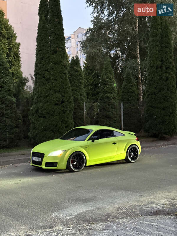 Купе Audi TT 2008 в Києві фото 5 Купе Audi TT 2008 в Києві