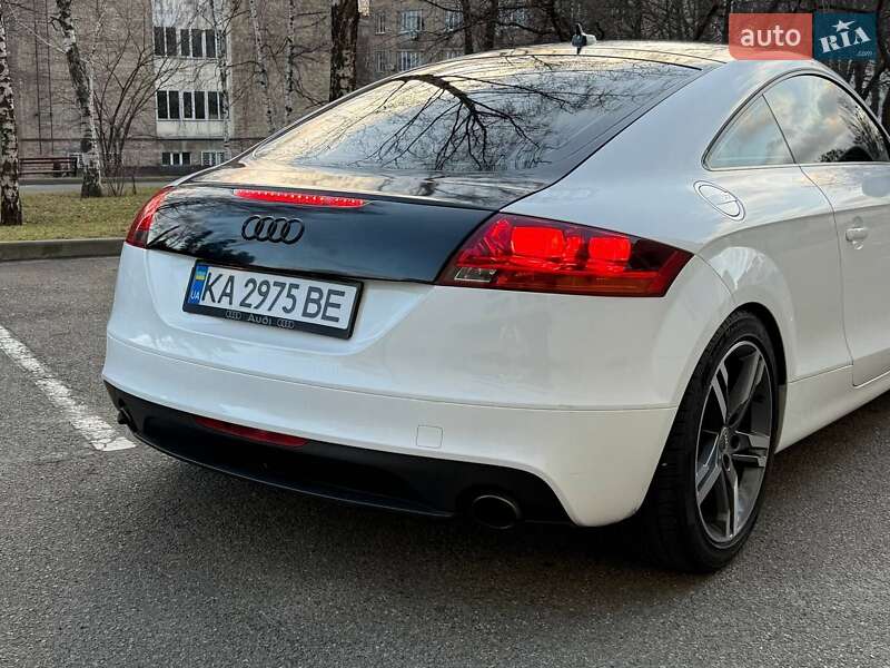 Купе Audi TT 2011 в Киеве фото 7 Купе Audi TT 2011 в Киеве
