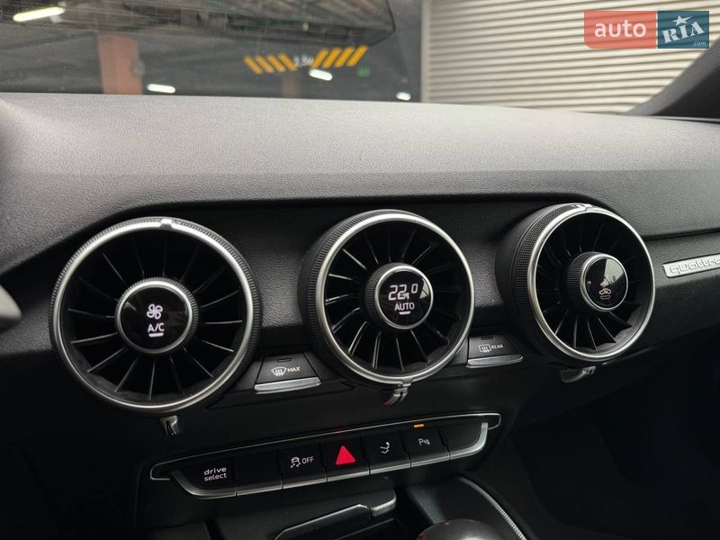 Купе Audi TT 2015 в Киеве фото 23 Купе Audi TT 2015 в Киеве