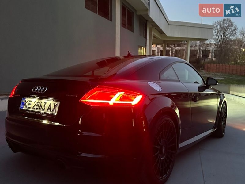 Купе Audi TT 2015 в Днепре