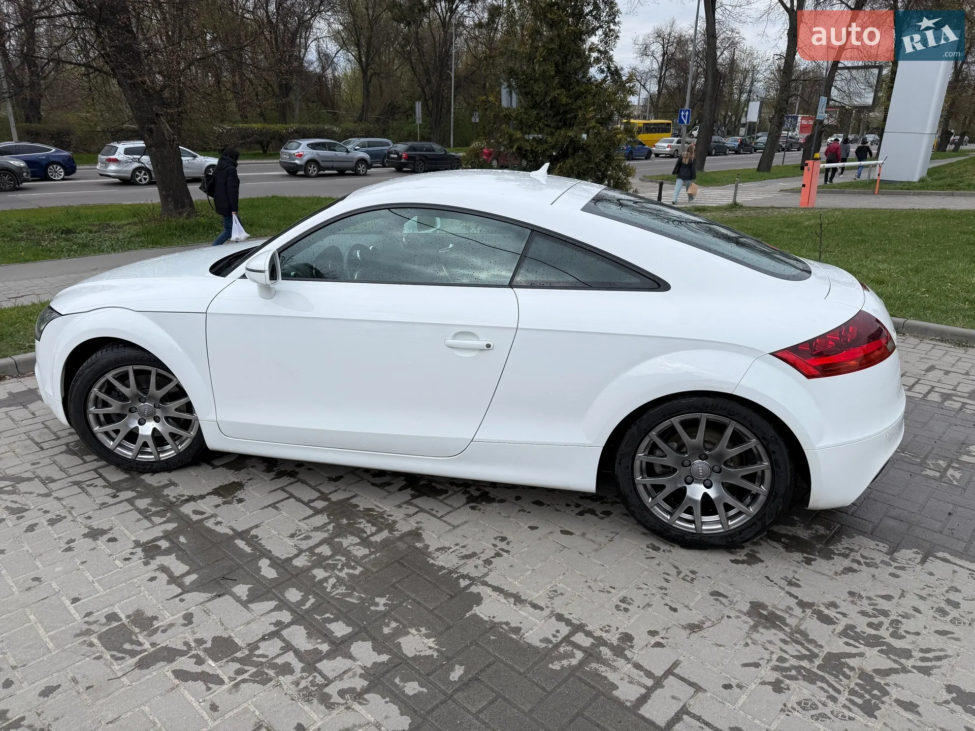 2011 Audi TT - мініатюра 9