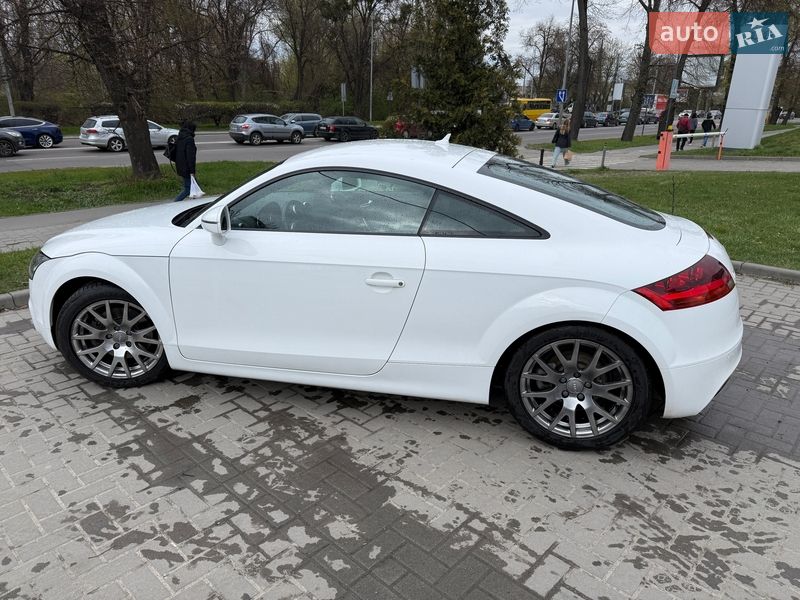 Купе Audi TT 2011 в Львове фото 9 Купе Audi TT 2011 в Львове