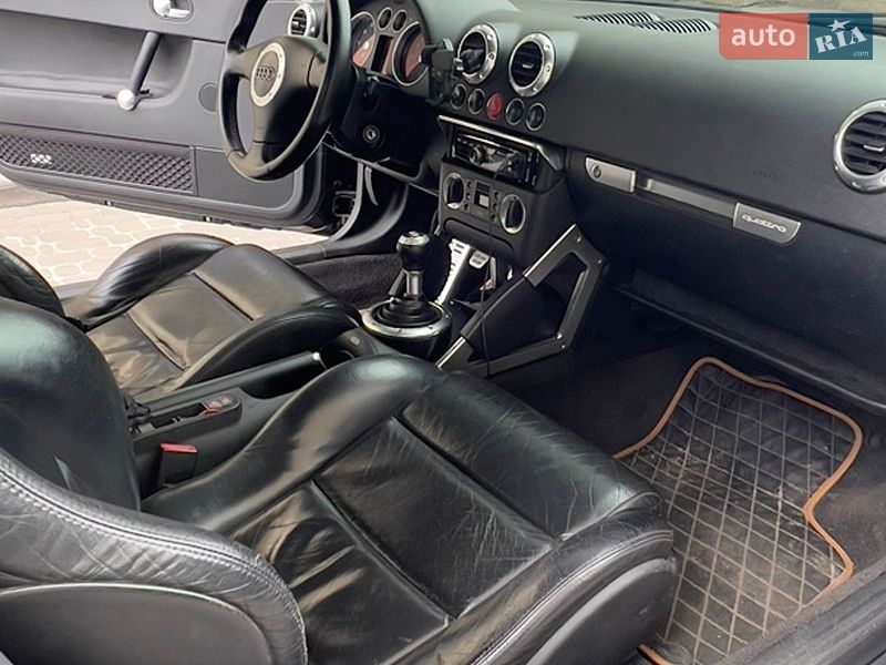 Родстер Audi TT 2001 в Києві