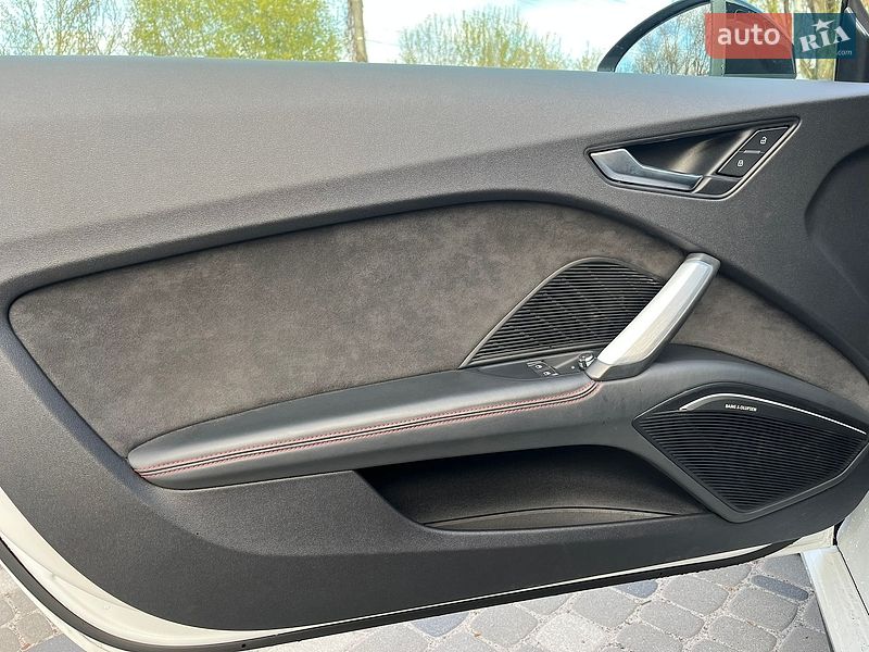 Родстер Audi TT 2022 в Киеве