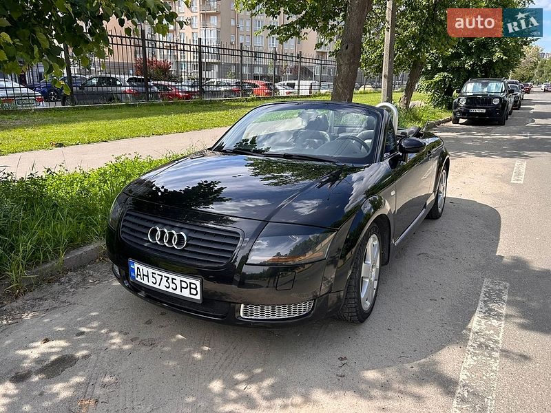 Audi TT, photos from the listing