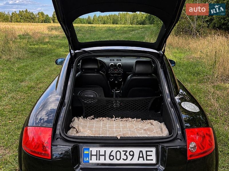 Купе Audi TT 2002 в Киеве фото 13 Купе Audi TT 2002 в Киеве