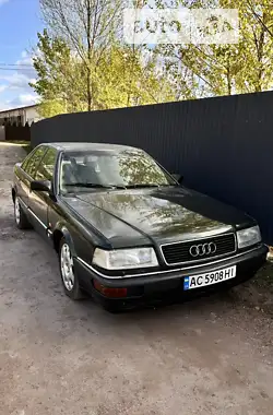 Audi V8 1992