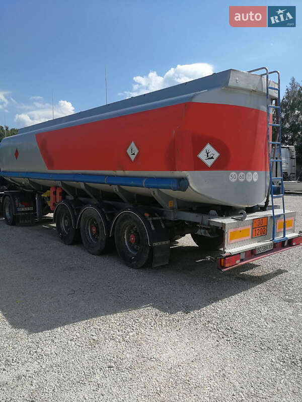 Цистерна напівпричіп AUREPA 8169 1991 в Тернополі фото 3 Цистерна напівпричіп AUREPA 8169 1991 в Тернополі