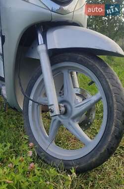 Скутер Auto Moto 150СС 2002 в 