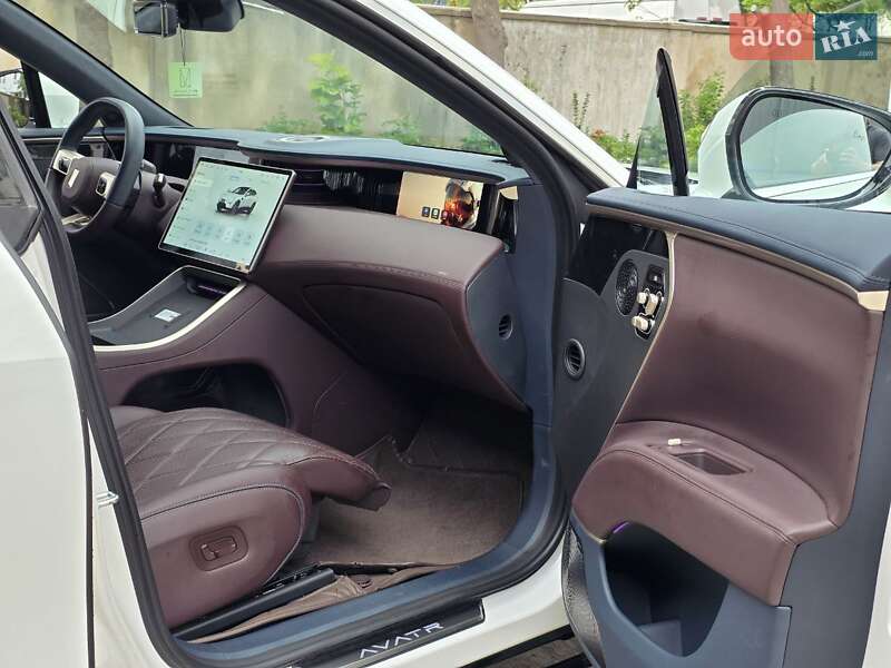 Позашляховик / Кросовер Avatr 11 2024 в Києві фото 18 Позашляховик / Кросовер Avatr 11 2024 в Києві