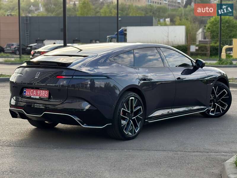 Ліфтбек Avatr 12 2023 в Дніпрі фото 11 Ліфтбек Avatr 12 2023 в Дніпрі